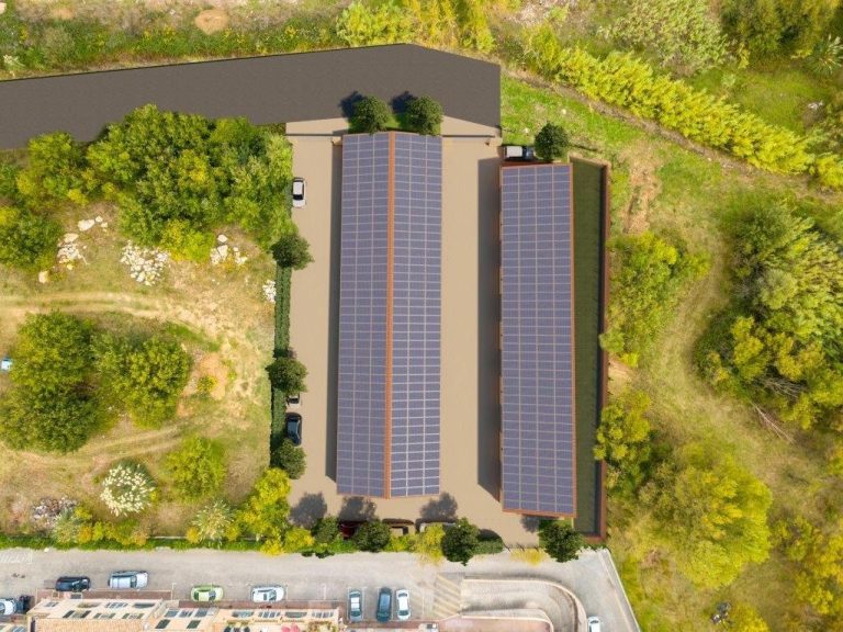 panneaux solaires entreprise PME Grimaud Var